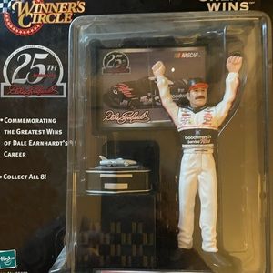Nascar Dale Earnhardt 25th Anniversary Winner’s Circle Hasbro Figure NWT sealed